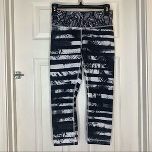 Lululemon Wunder Under Crop II,Shady Palms/Banana Leaf/Gingham Black,White SZ 4